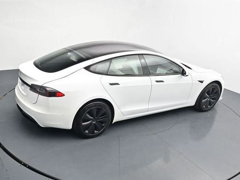 Used 2022 Tesla Model S AWD/4WD image 30