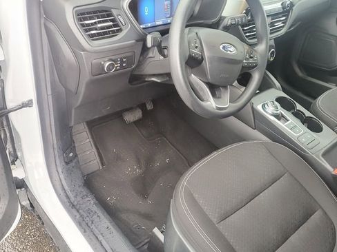 Used 2025 Ford Escape Active FWD image 3