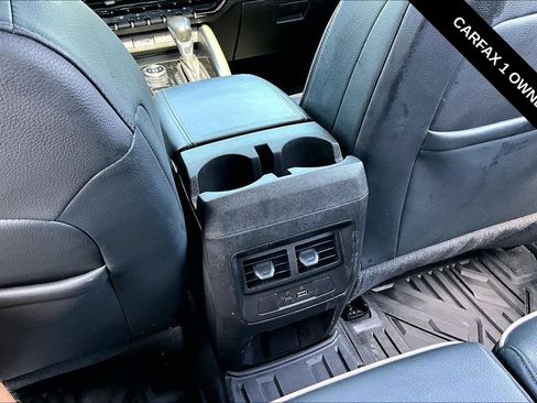 Used 2023 GMC Canyon Denali AWD/4WD image 12