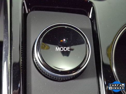 Certified 2025 Chevrolet Equinox RS w/ Safety and Technology Package image 16