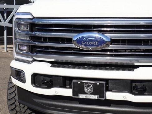 Used 2025 Ford F350 Platinum w/ Platinum Plus Package AWD/4WD image 9