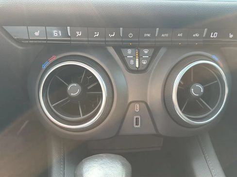 Used 2021 Chevrolet Blazer LT w/ Redline Edition FWD image 25