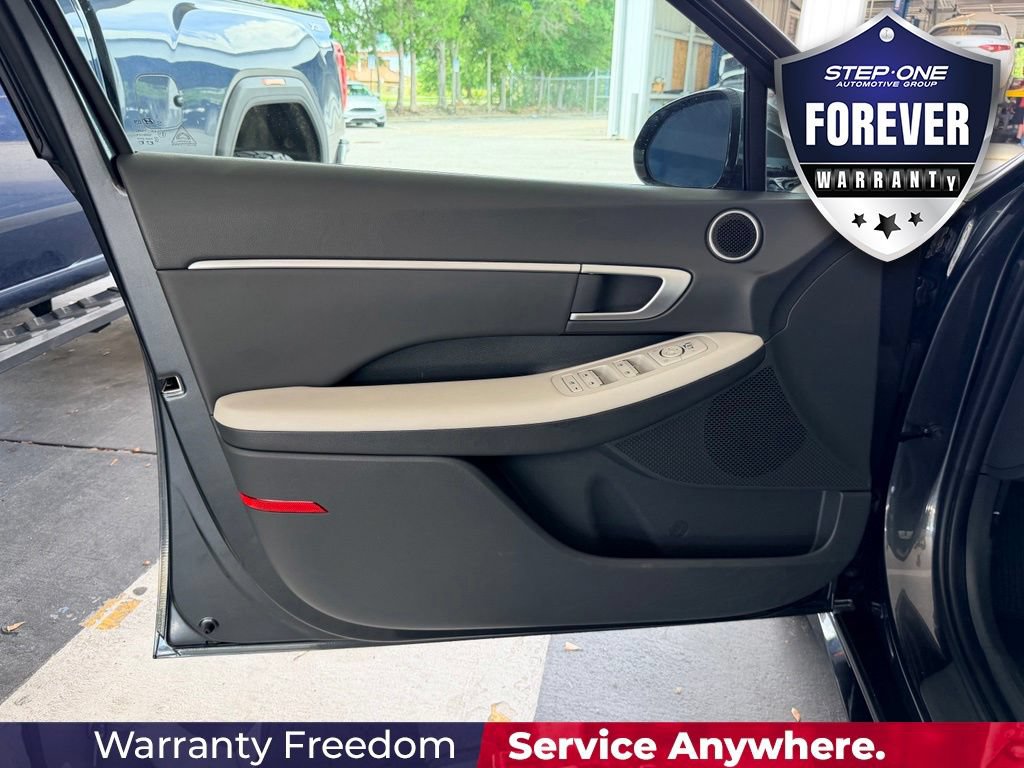 Used 2025 Hyundai Sonata SEL FWD image 10