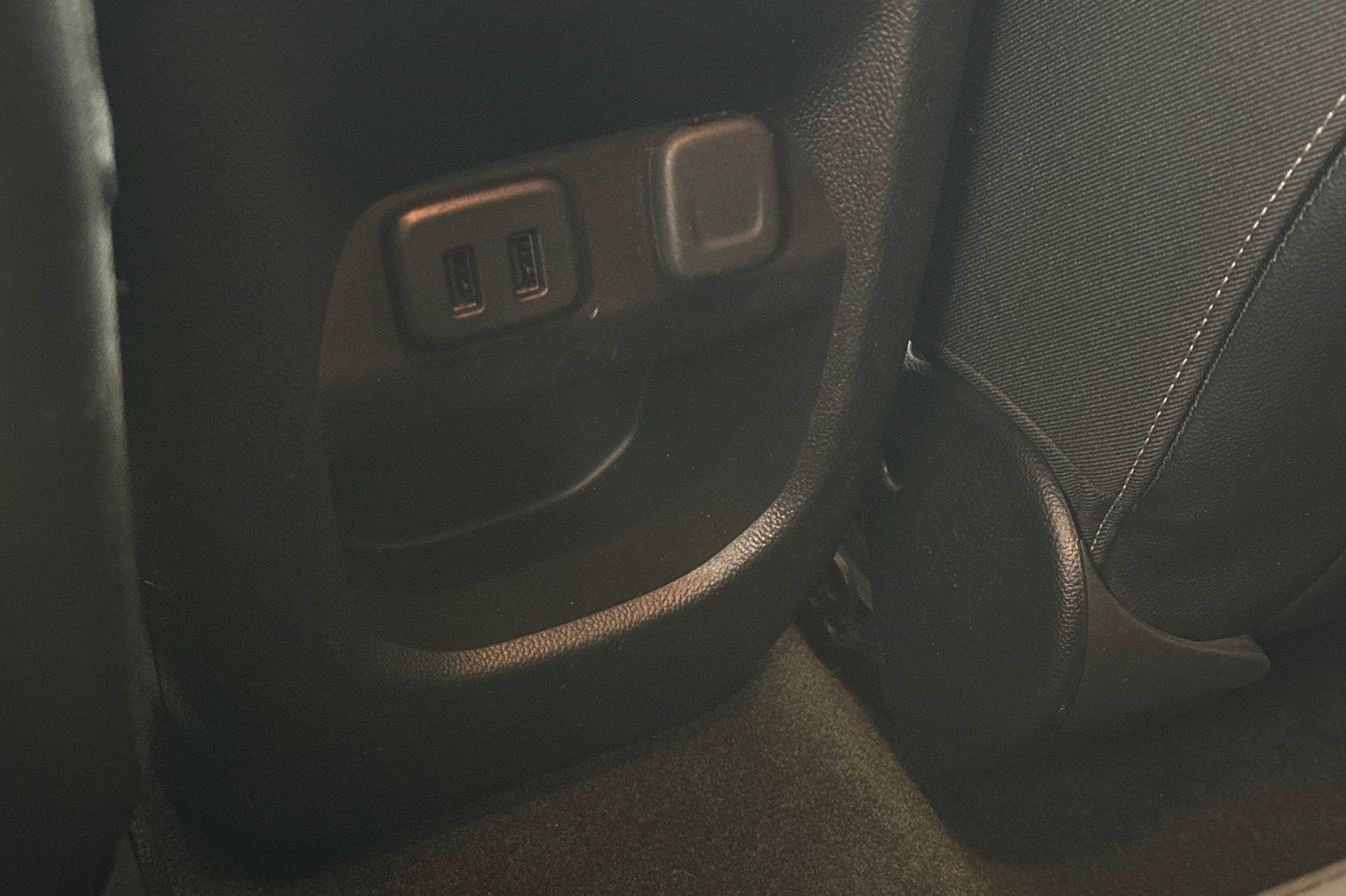 Used 2016 Chevrolet Colorado Z71 AWD/4WD image 16