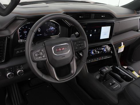 New 2026 GMC Sierra 1500 AT4 w/ AT4 Premium Package AWD/4WD image 11