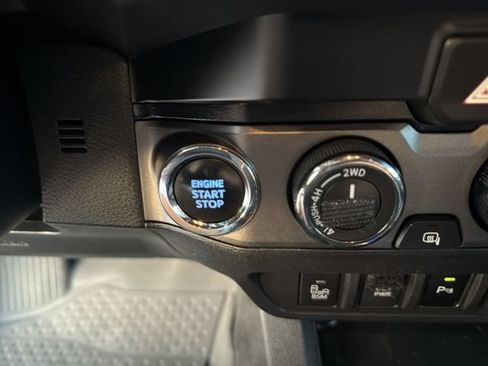 Certified 2023 Toyota Tacoma TRD Sport w/ Advanced Technology Package AWD/4WD image 15