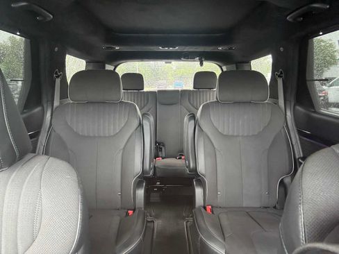 Used 2025 Hyundai Palisade Calligraphy AWD/4WD image 5