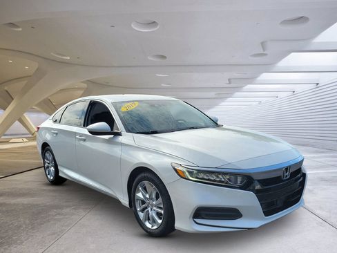 Used 2019 Honda Accord LX image 1
