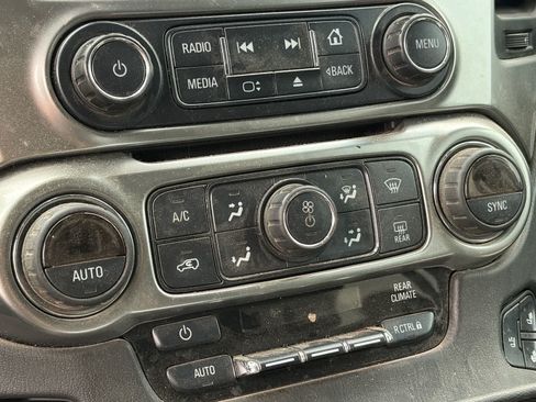 Used 2016 Chevrolet Tahoe LTZ AWD/4WD image 13
