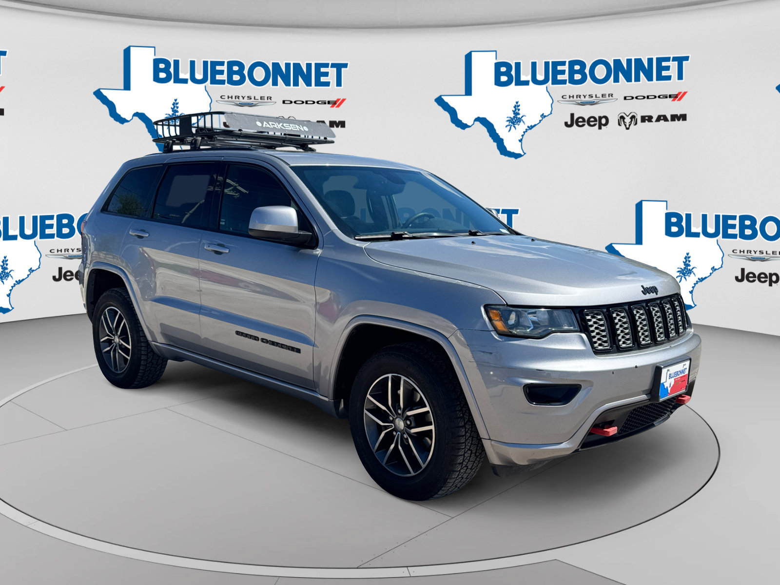 Certified 2017 Jeep Grand Cherokee Altitude AWD/4WD image 3