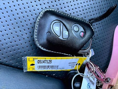 Used 2016 Lexus GX 460 Luxury image 14