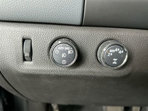 Used 2021 Chevrolet Colorado Z71 w/ Safety Package image 16