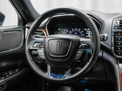 Used 2019 Lincoln Continental w/ Equipment Group 500A image 19