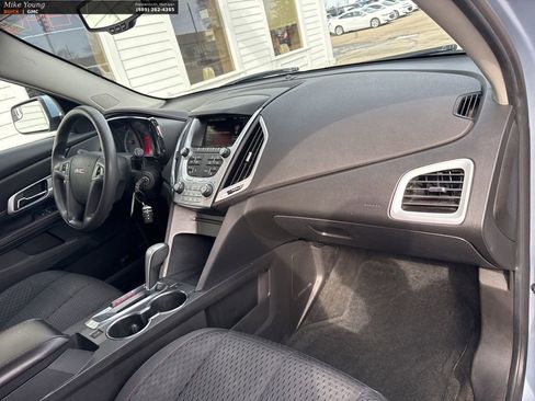 Used 2014 GMC Terrain SLE image 42