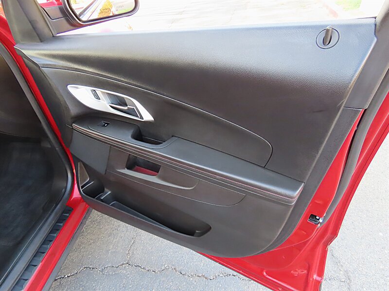 Used 2013 Chevrolet Equinox LT w/ Driver Convenience Package FWD image 29