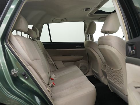 Used 2013 Subaru Outback 2.5i Premium image 12