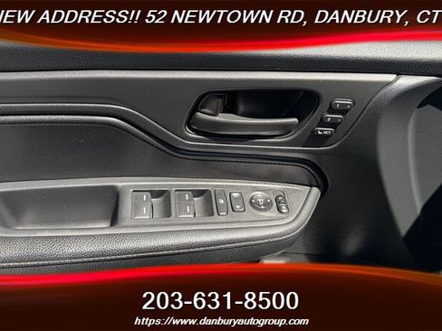 Used 2022 Honda Odyssey EX-L image 11
