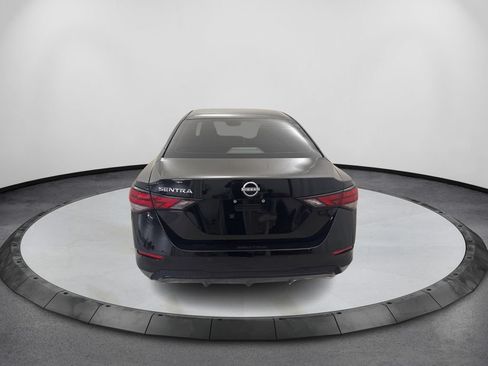 Used 2024 Nissan Sentra S w/ Lighting Package FWD image 7