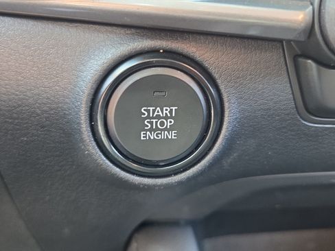 Used 2024 MAZDA MAZDA3 s FWD image 21