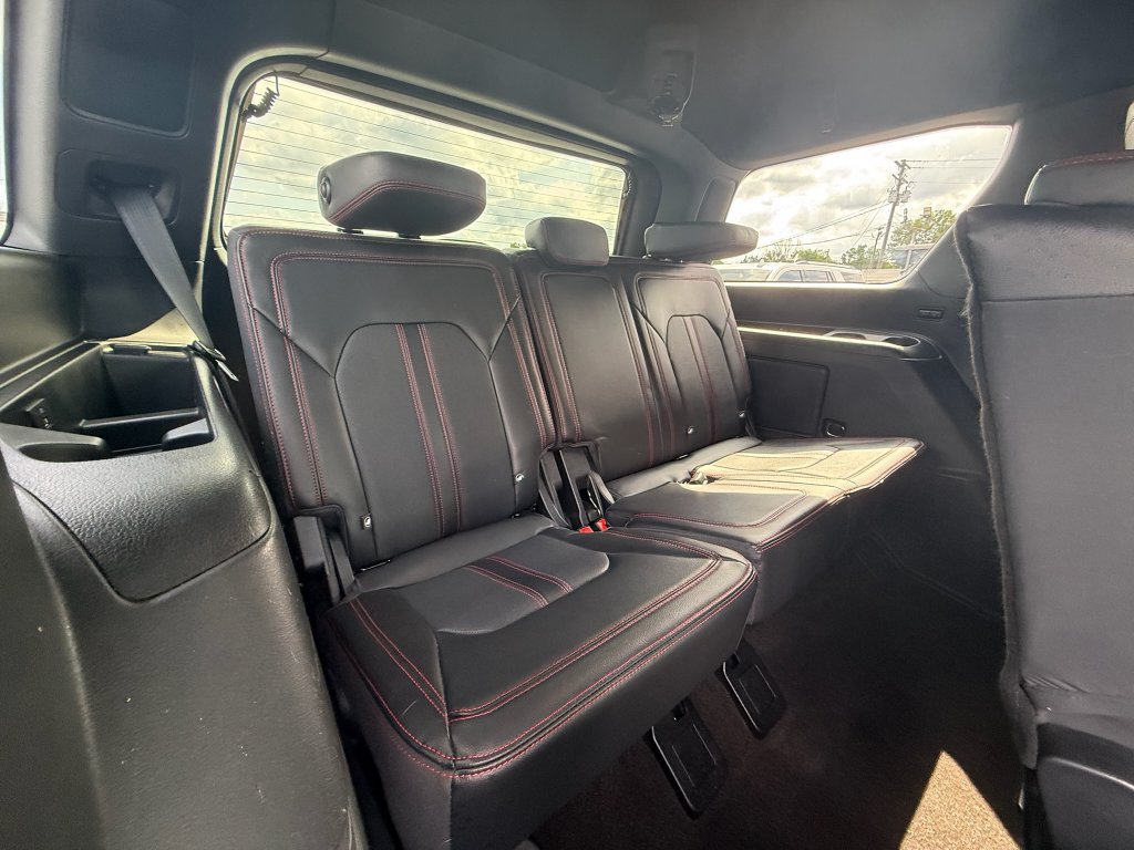 Used 2022 Ford Expedition Limited RWD image 23