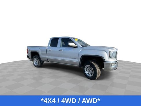 Used 2019 GMC Sierra 1500 SLE w/ SLE Value Package image 2