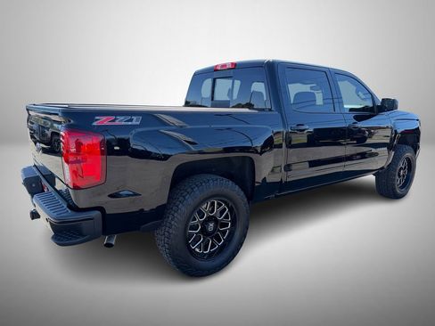 Used 2018 Chevrolet Silverado 1500 LTZ Z71 w/ LTZ Plus Package image 3