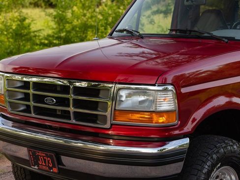 Used 1994 Ford Bronco XLT image 67