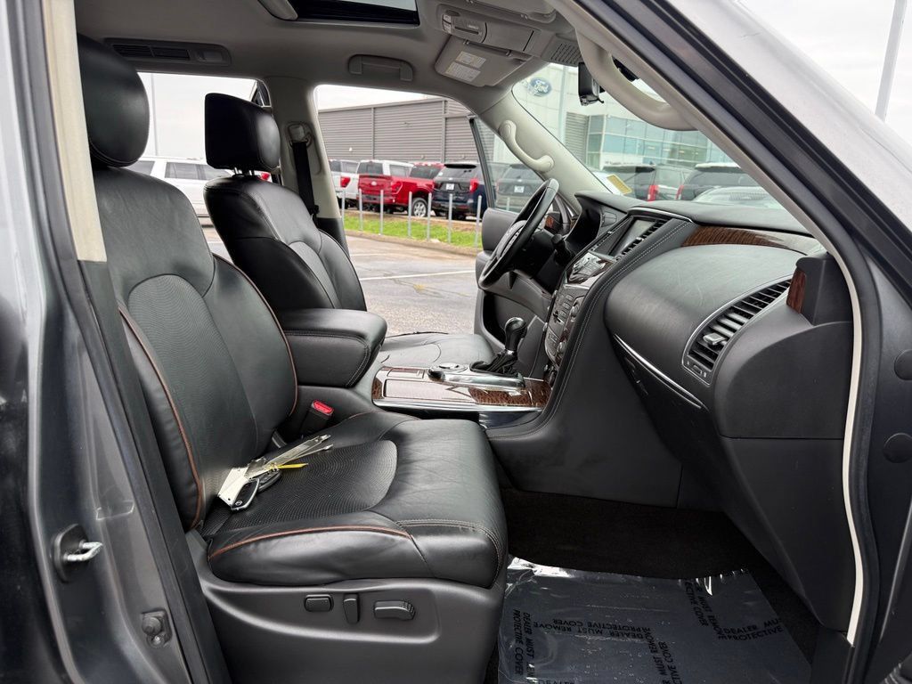 Used 2019 Nissan Armada Platinum w/ Captain's Chairs Package RWD image 19