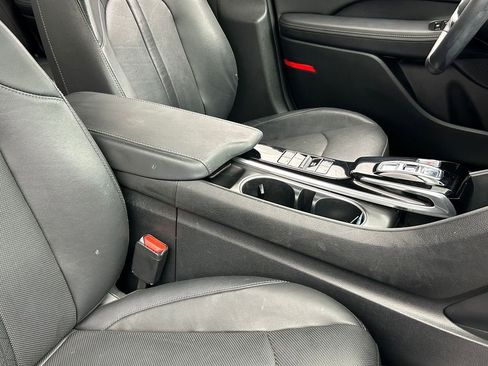Used 2023 Hyundai Sonata Limited w/ Preferred Accessory Package FWD image 15