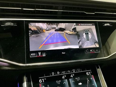 Used 2021 Audi Q8 Prestige w/ Prestige Package AWD/4WD image 16