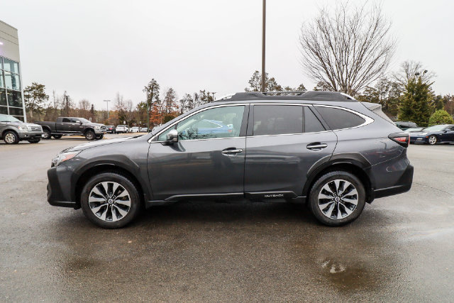 Used 2023 Subaru Outback Touring XT AWD/4WD image 14