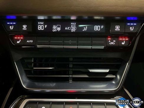 Used 2022 Audi e-tron GT Premium Plus image 47