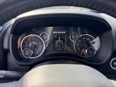 Used 2024 RAM 2500 Big Horn image 33