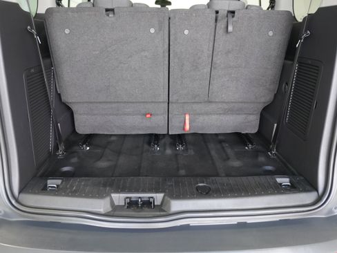 Used 2016 Ford Transit Connect XL image 22