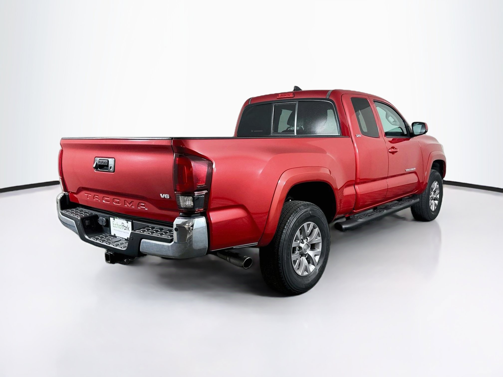 Used 2018 Toyota Tacoma SR5 RWD image 9