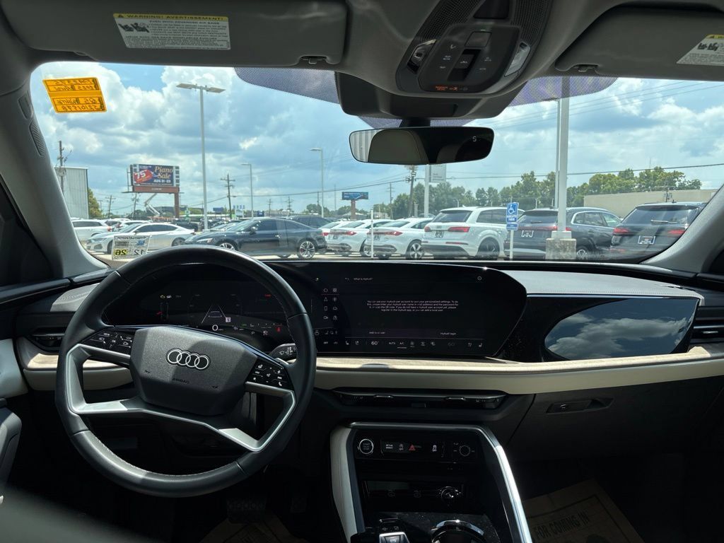 Used 2025 Audi Q5 Premium Plus w/ Premium Plus AWD/4WD image 14