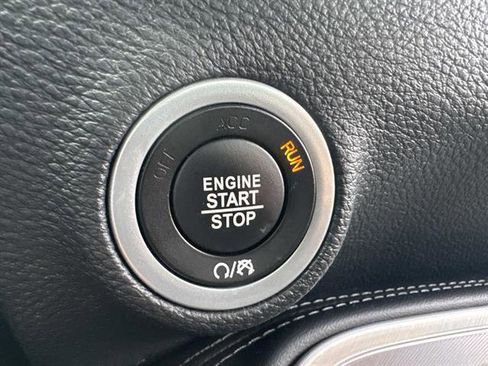 Used 2021 Dodge Challenger R/T RWD image 39