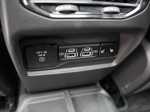 Used 2024 Jeep Grand Cherokee Limited w/ Luxury Tech Group II AWD/4WD image 19