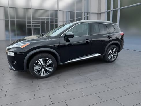 Used 2023 Nissan Rogue SL AWD/4WD image 4