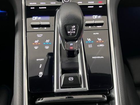 Certified 2023 Porsche Panamera 4S AWD/4WD image 33