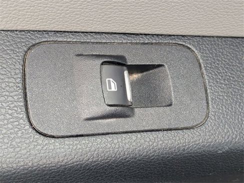 Used 2019 Ford F150 XL w/ XL Power Equipment Group image 29