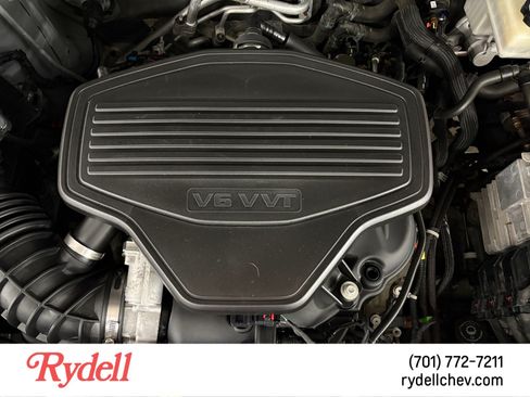 Used 2018 GMC Acadia SLT AWD/4WD image 20
