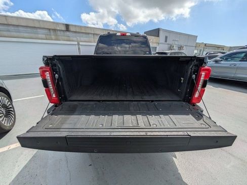 Used 2024 Ford F250 King Ranch w/ FX4 Off-Road Package image 10