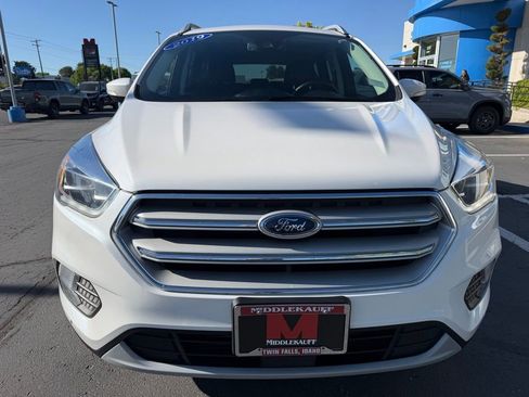 Used 2019 Ford Escape Titanium AWD/4WD image 8