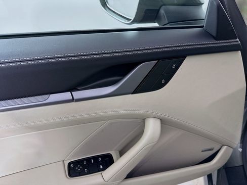 Used 2022 Porsche 911 Carrera image 20