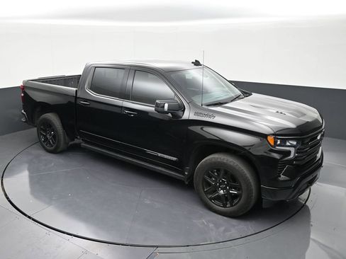 Used 2024 Chevrolet Silverado 1500 High Country w/ Midnight Edition image 18