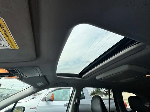 Used 2020 Honda Pilot Touring image 27