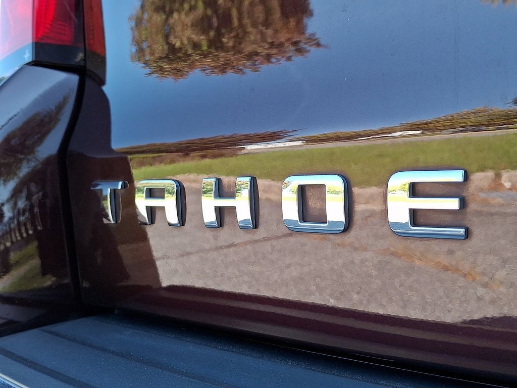 Used 2020 Chevrolet Tahoe Premier AWD/4WD image 34
