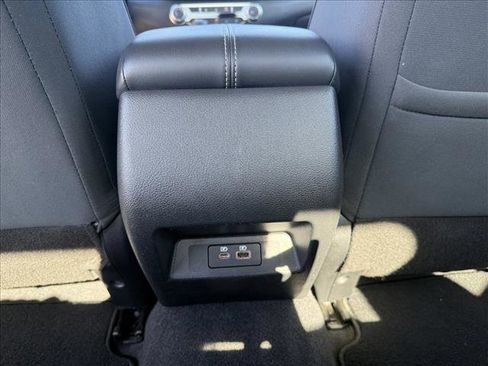 Used 2025 Nissan Altima 2.5 SV image 22