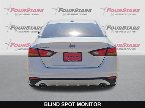 New 2025 Nissan Altima 2.5 SV image 5